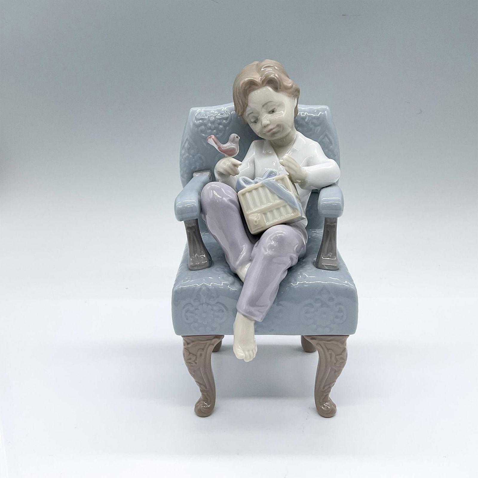 An Unexpected Gift 1006510 - Lladro Porcelain Figurine (1 of 3)