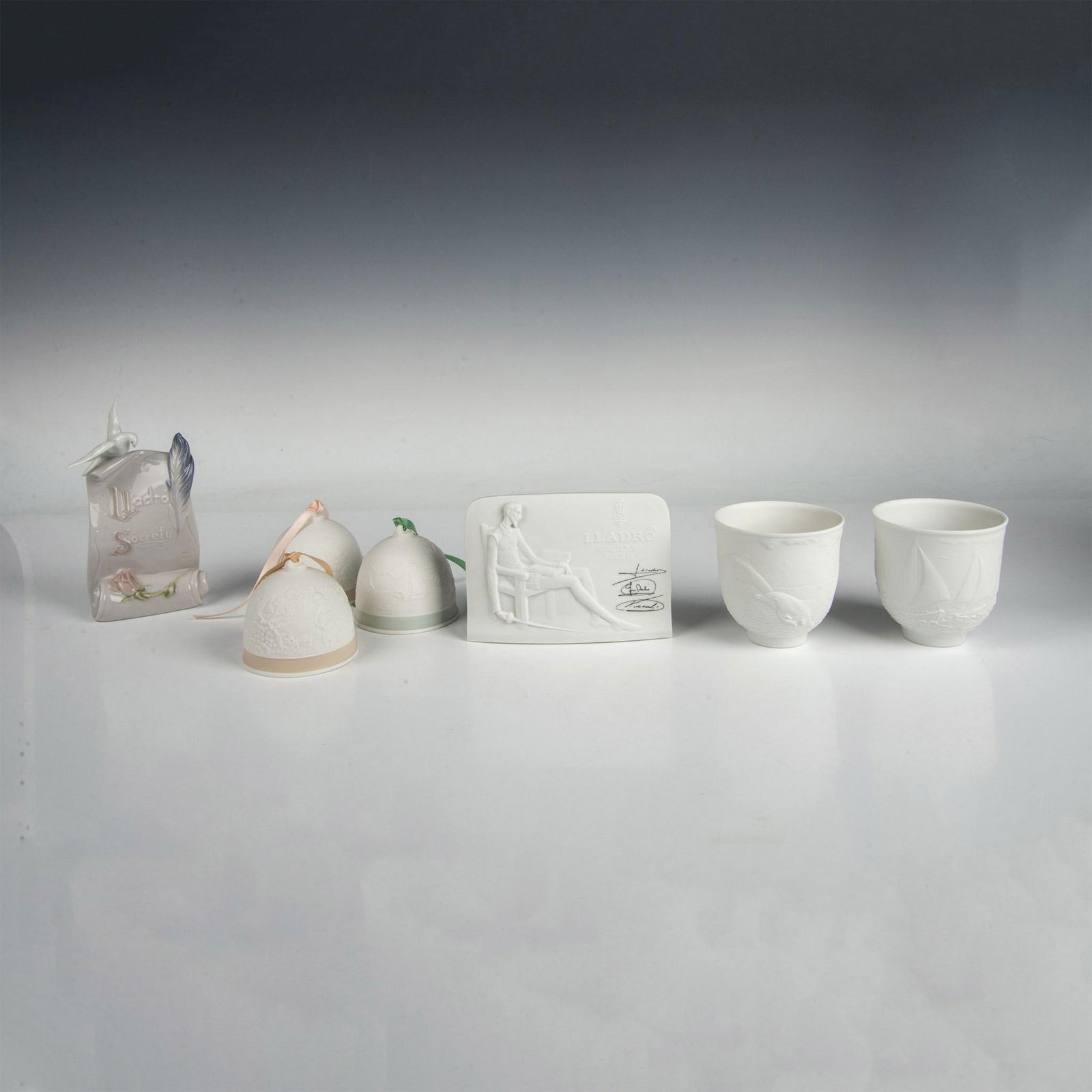 7pc Lladro Porcelain Plaques, Bells, and Candleholders (1 of 10)