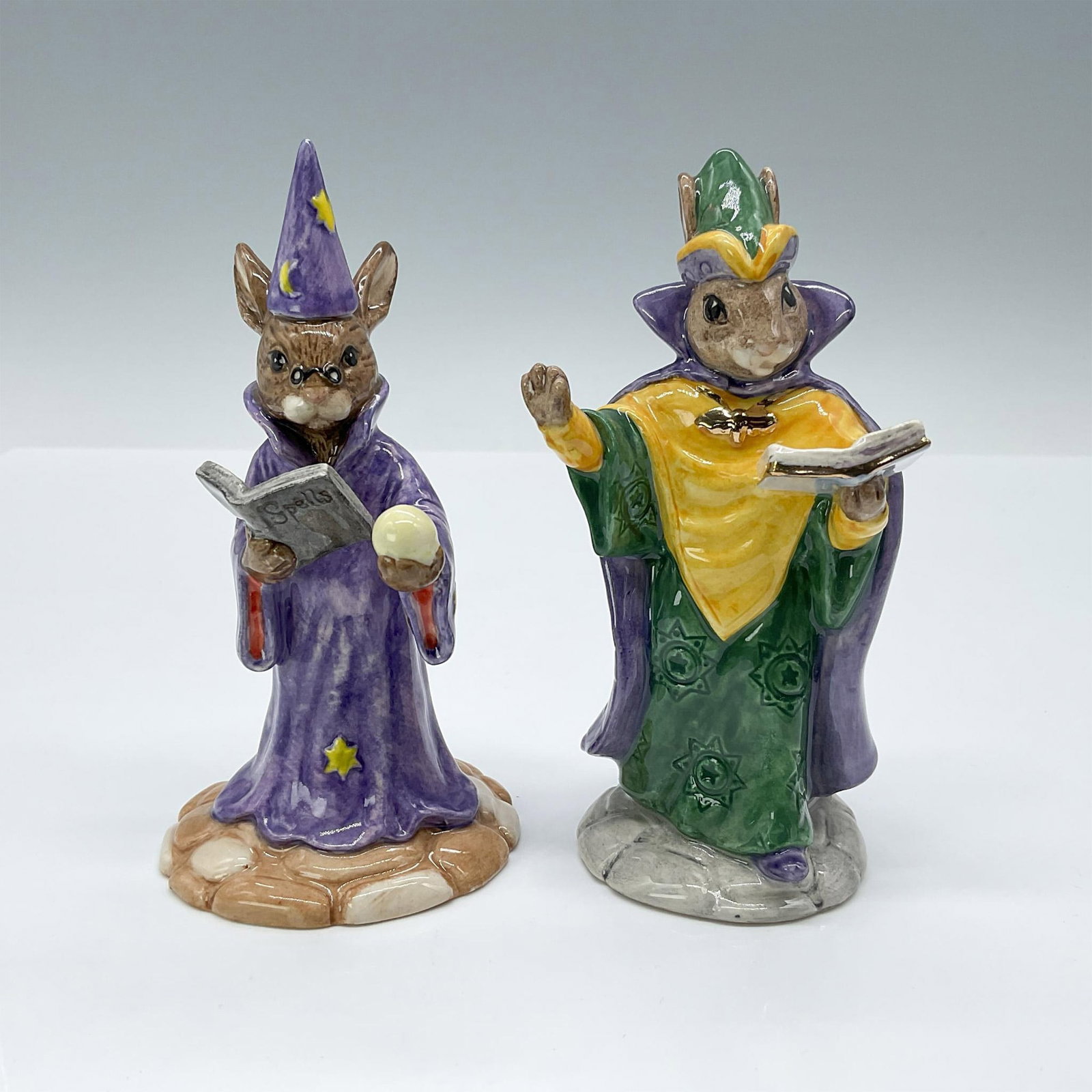 2pc Royal Doulton Bunnykins Figurines, Mystic GE and Wizard (1 of 3)