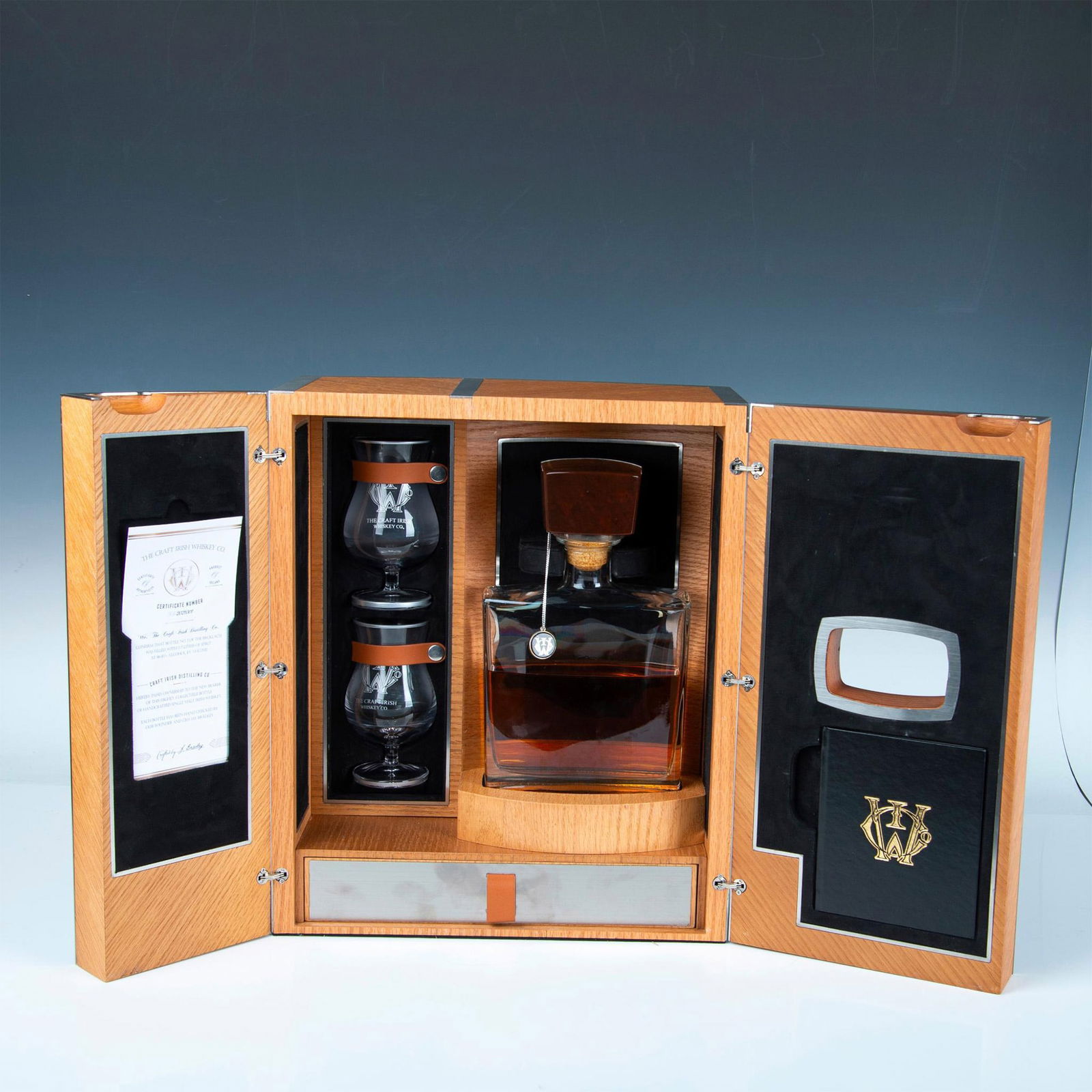 The Craft Irish Whiskey Brollach Bottle and Case (1 of 11)