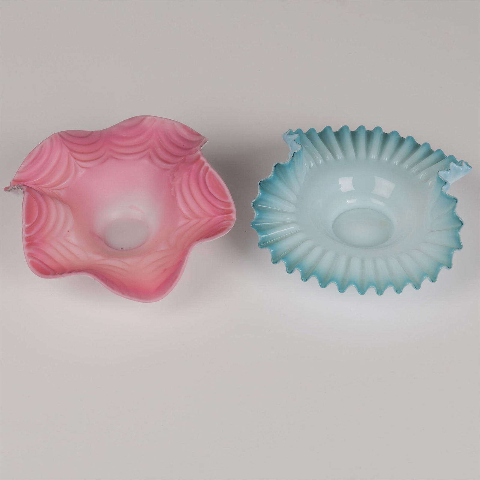 2pc Small Victorian Brides' Basket Bowls, Pink and Blue (1 of 3)