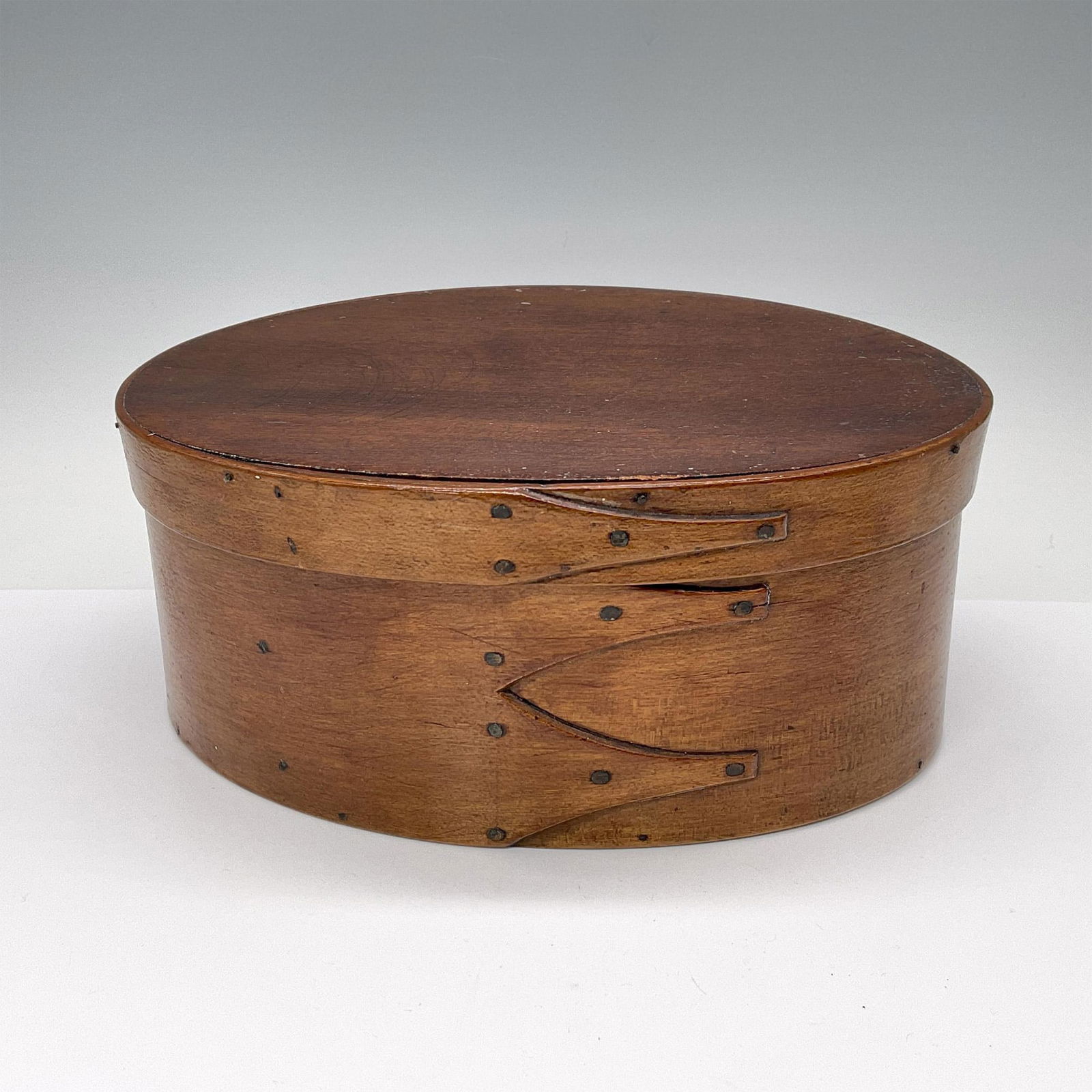 Shaker Oval Wood Box with Lid (1 of 4)