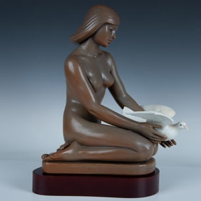 Flight Of Fancy 1012243 Ltd. - Lladro Porcelain Figurine