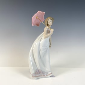Afternoon Promenade 1007636 - Lladro Porcelain Figurine