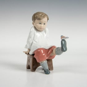 Talk To Me 1005987 - Lladro Porcelain Figurine