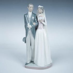 Wedding Day 1005274 - Lladro Porcelain Figurine