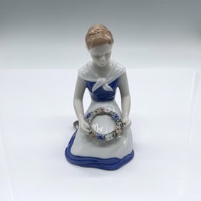 Bing and Grondahl Figurine, Flower's of April No.2345