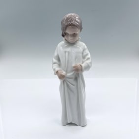 Bing and Grondahl Porcelain Figurine, Good Morning, Mama