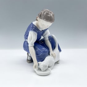 Bing and Grondahl Figurine, Only One Drop 1745