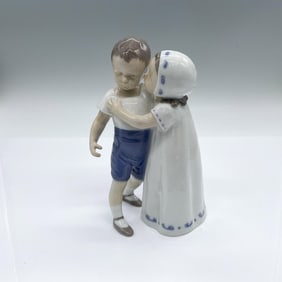 Bing and Grondahl Porcelain Figurine, Love Scorned No.1614
