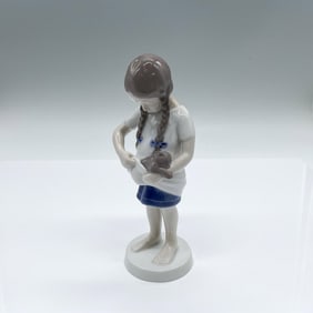 Bing and Grondahl Porcelain Figurine, Little Mother No.1779