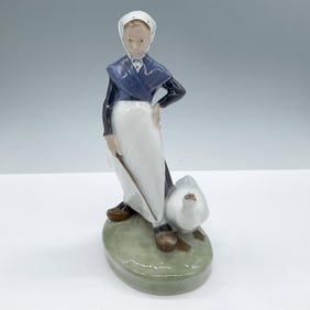 Royal Copenhagen Figurine, Girl with Goose 528
