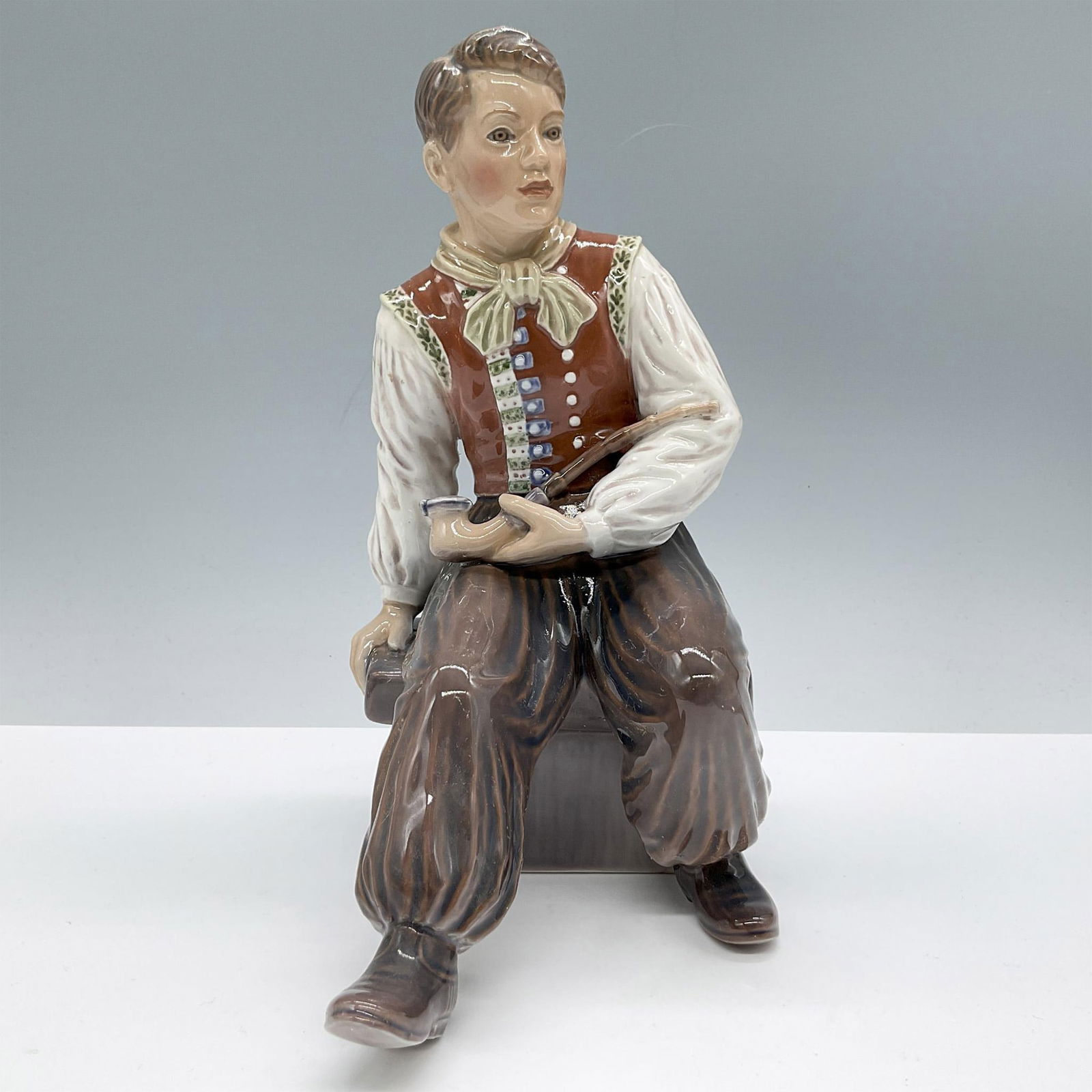 Dahl Jensen Porcelain Figurine, Amager Boy with Pipe 1300 (1 of 3)