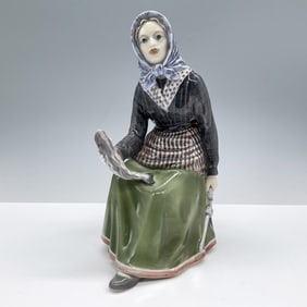 Dahl Jensen Figurine, Girl From Skovshoved 1150