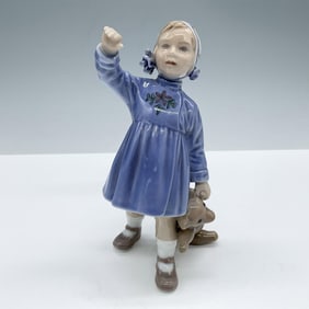 Dahl Jensen Porcelain Figurine, Girl with Teddy Bear 1152