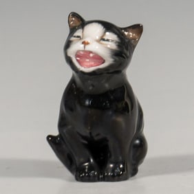 Royal Doulton Porcelain Cat Figurine, Lucky K12