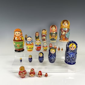 4pc Vintage Collectible Russian Matroyshka Dolls