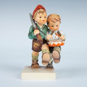 Goebel Hummel Figurine, The Volunteers 50