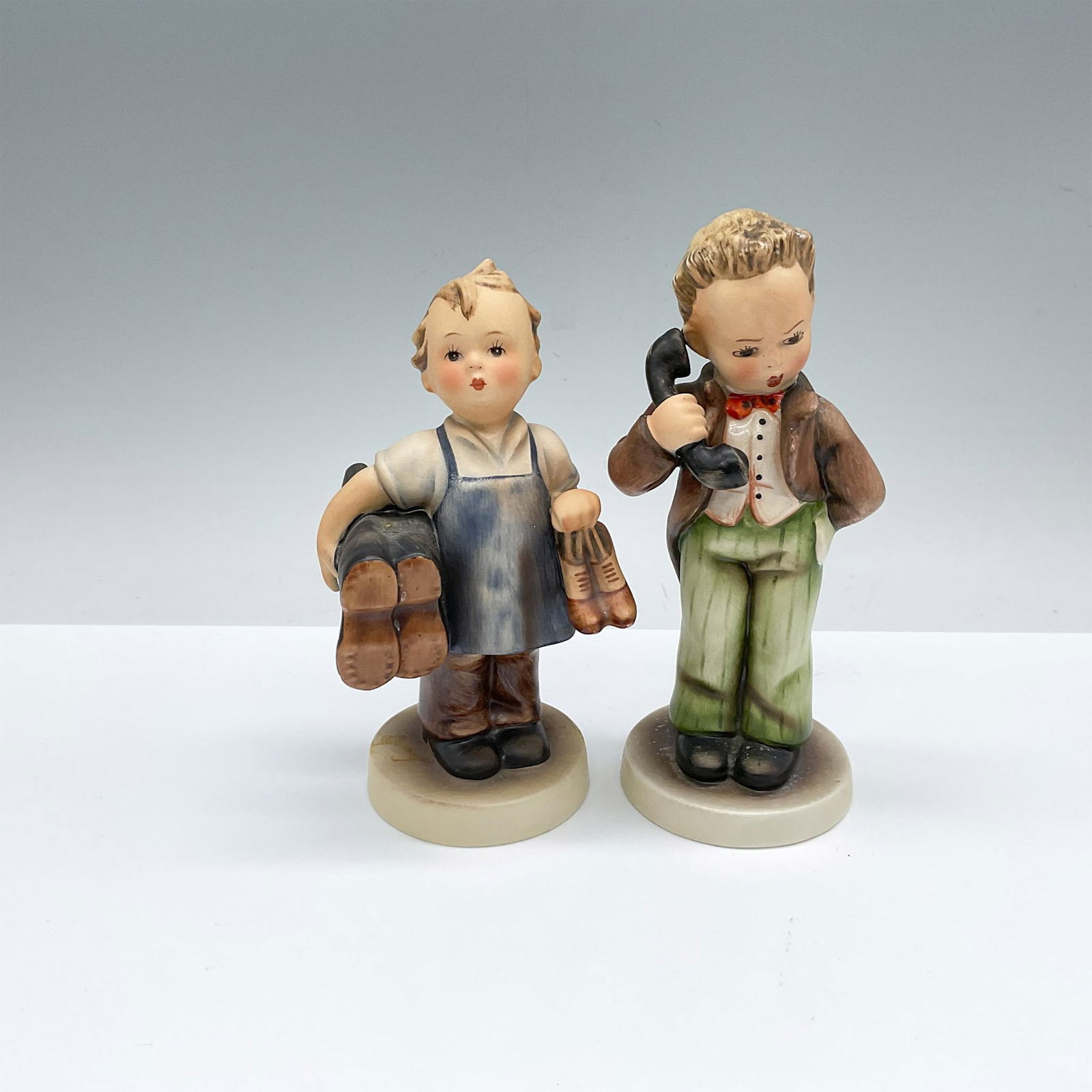 2pc Goebel Hummel Porcelain Figurines, Boots and Hello (1 of 3)