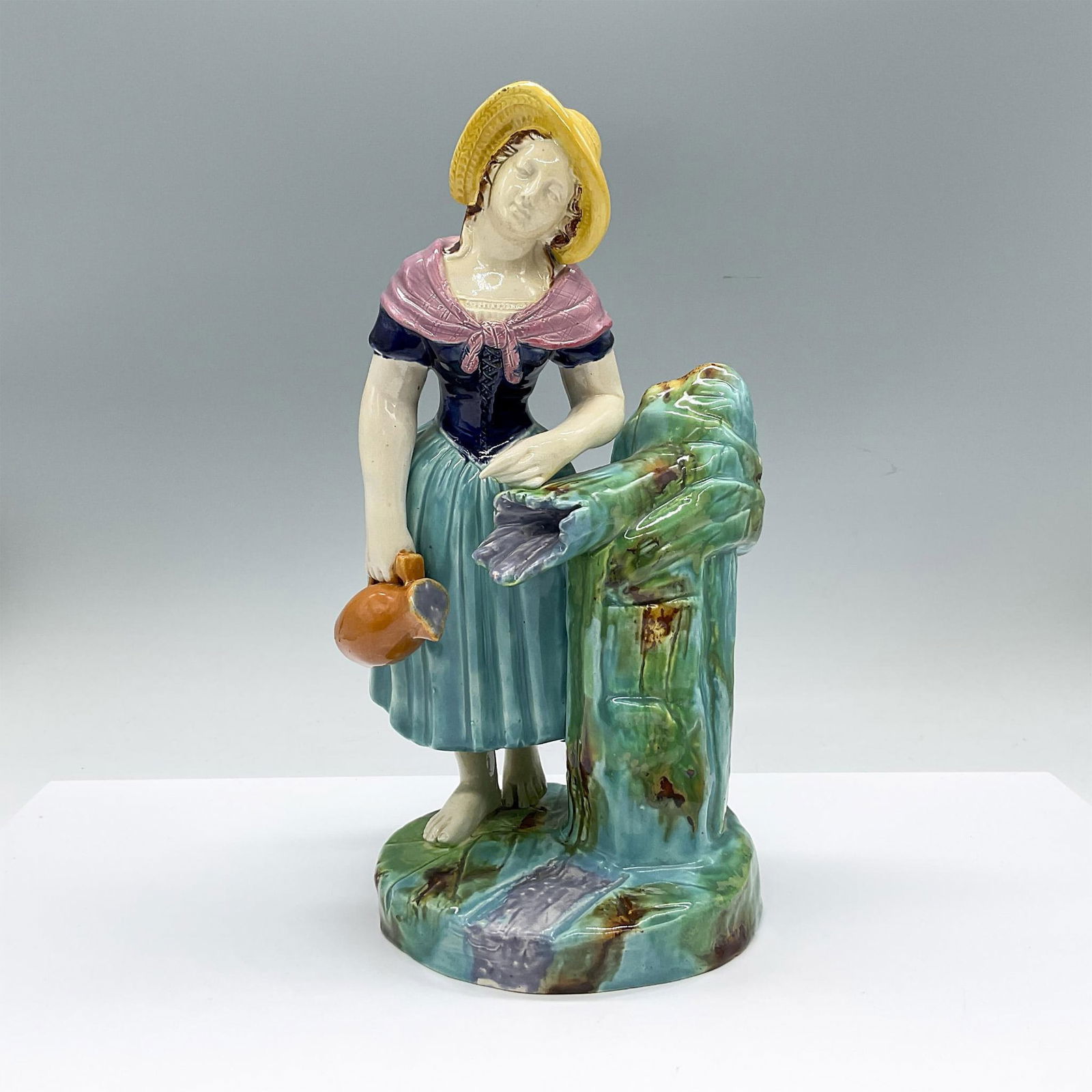 English Majolica Pottery Figurine (1 of 4)