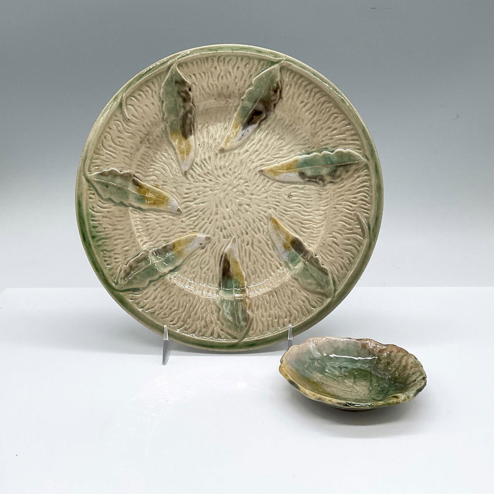 2pc Majolica Pottery Foliage Plate and Salt Cellar (1 of 3)