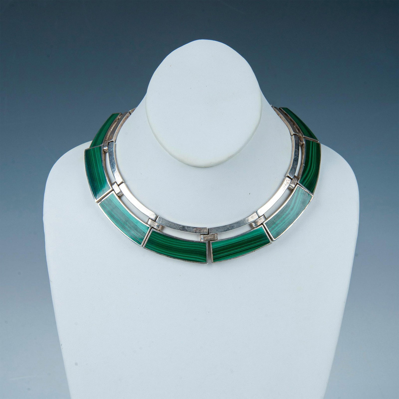 Gorgeous Sterling Silver & Malachite Choker Necklace (1 of 5)