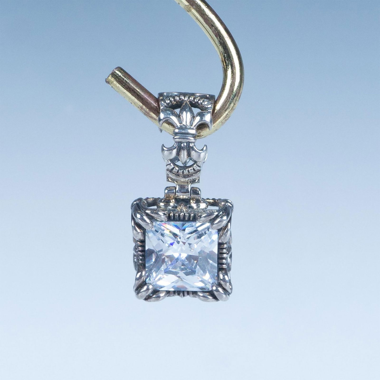 Vintage Sterling Silver CZ Fleur-De-Lis Pendant (1 of 4)