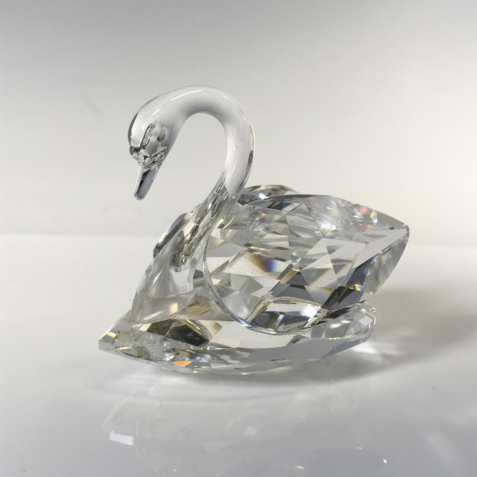 Swarovski Crystal Figurine, Medium Swan (1 of 4)