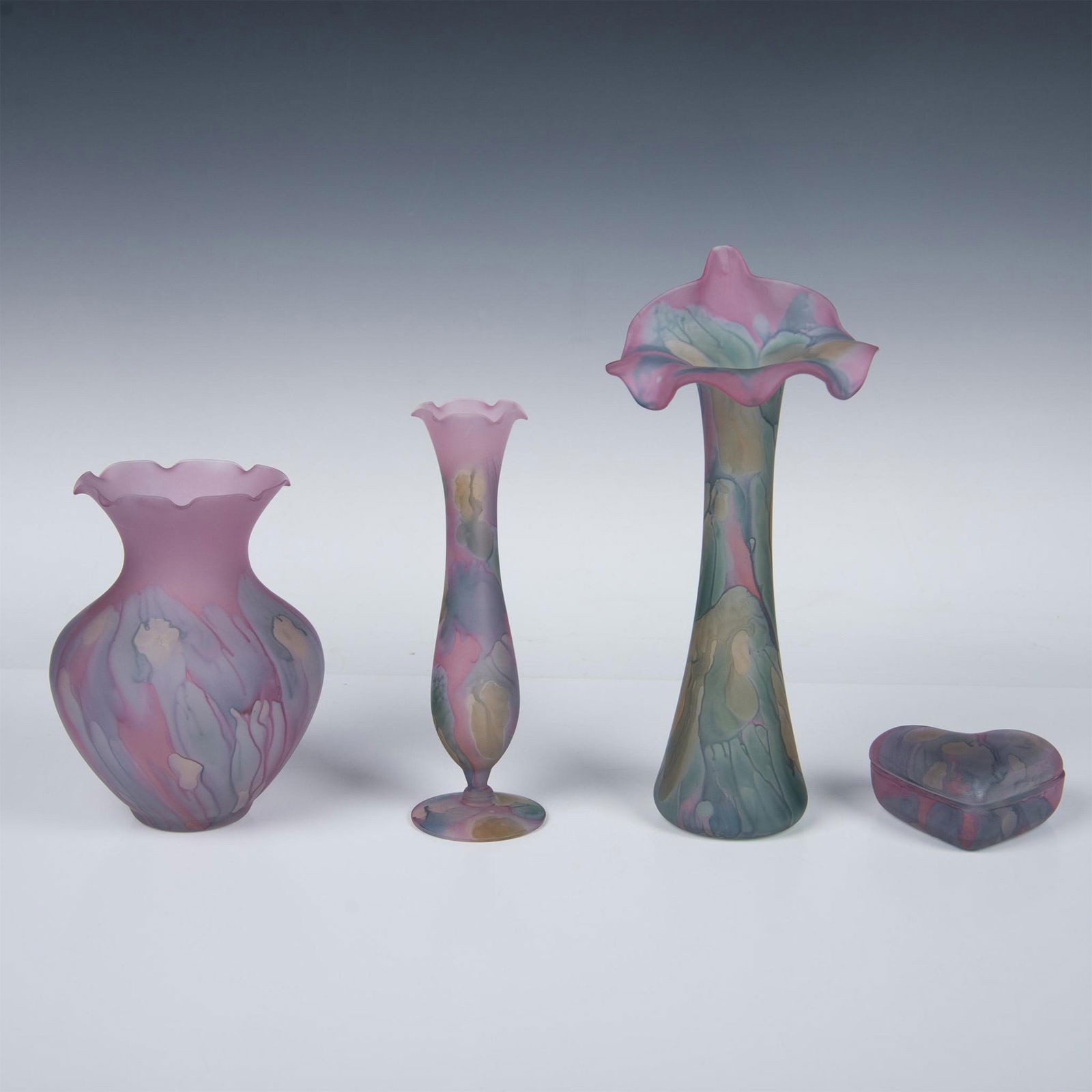 4pc Nouveau Art Glass Vases and Box, Rueven (1 of 4)