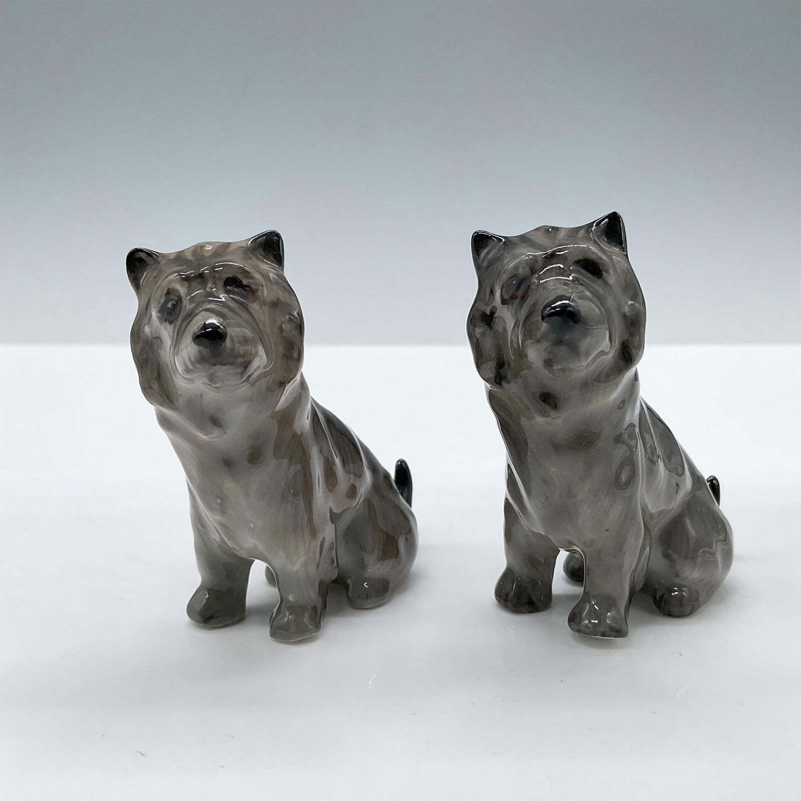 2pc Royal Doulton Dog Figurines, Cairn Terrier K11 (1 of 3)