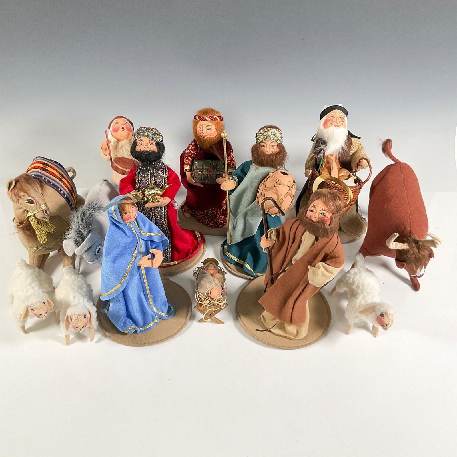 14pc Annalee Dolls, The Nativity (1 of 3)