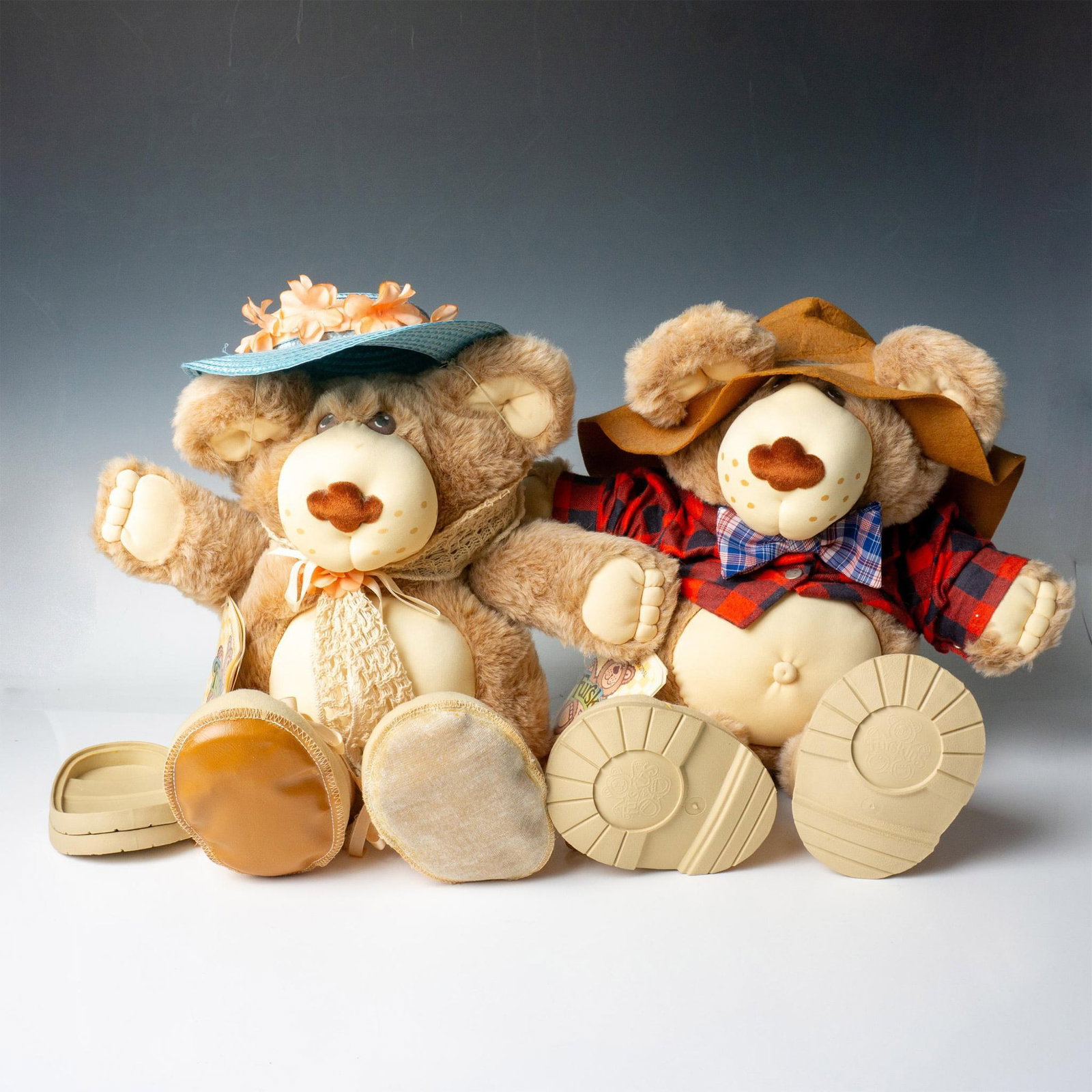 2pc Furskins Storybook Stuffed Bears, Hattie and Farrell: Duo of beautifully crafted teddy bears, both with distinctive attire and outdoor boots with silicon soles. Both include the original tags that tell the Furskins story and certificates of authenticity.
