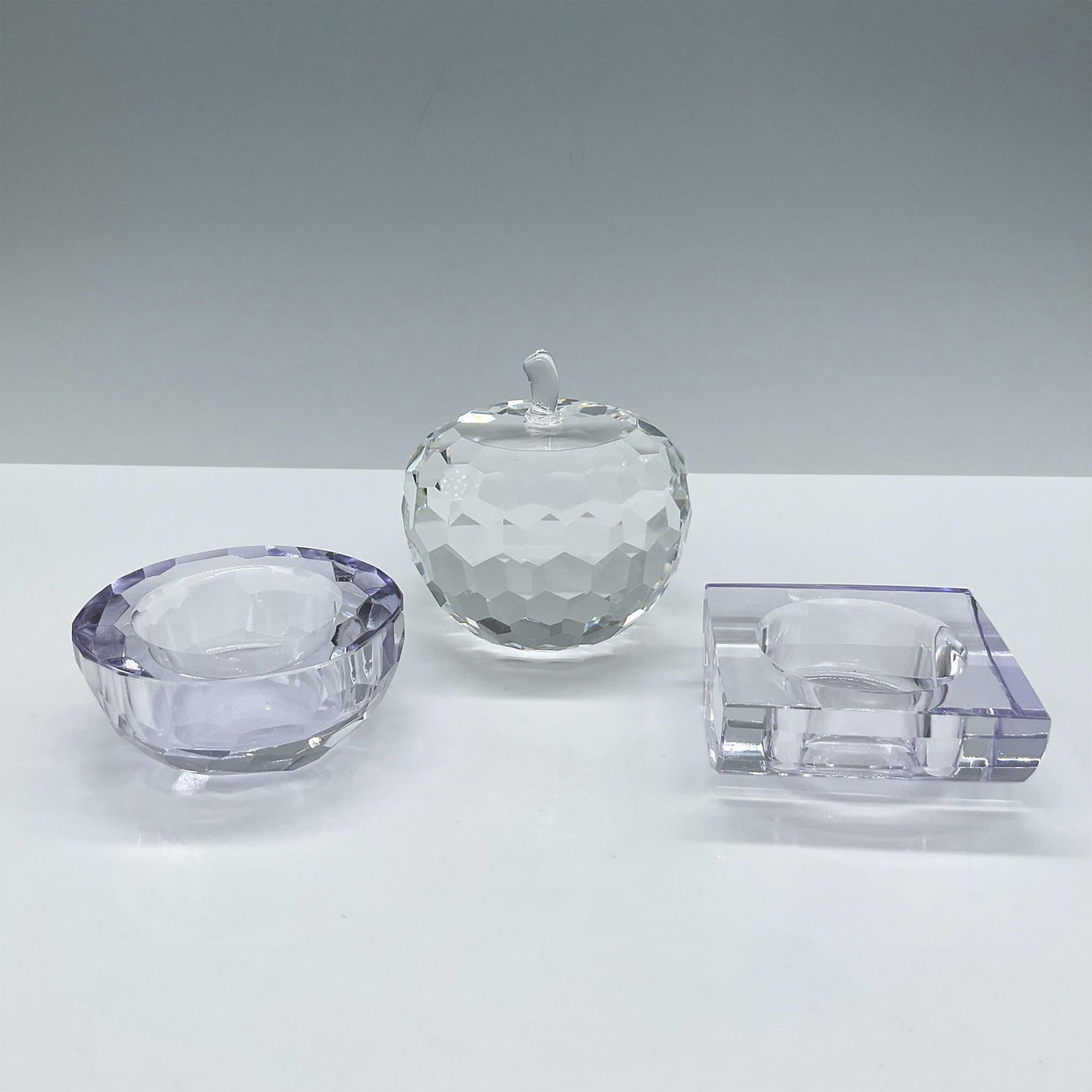 3pc Oleg Cassini Crystal Candle holders and Paperweight (1 of 6)