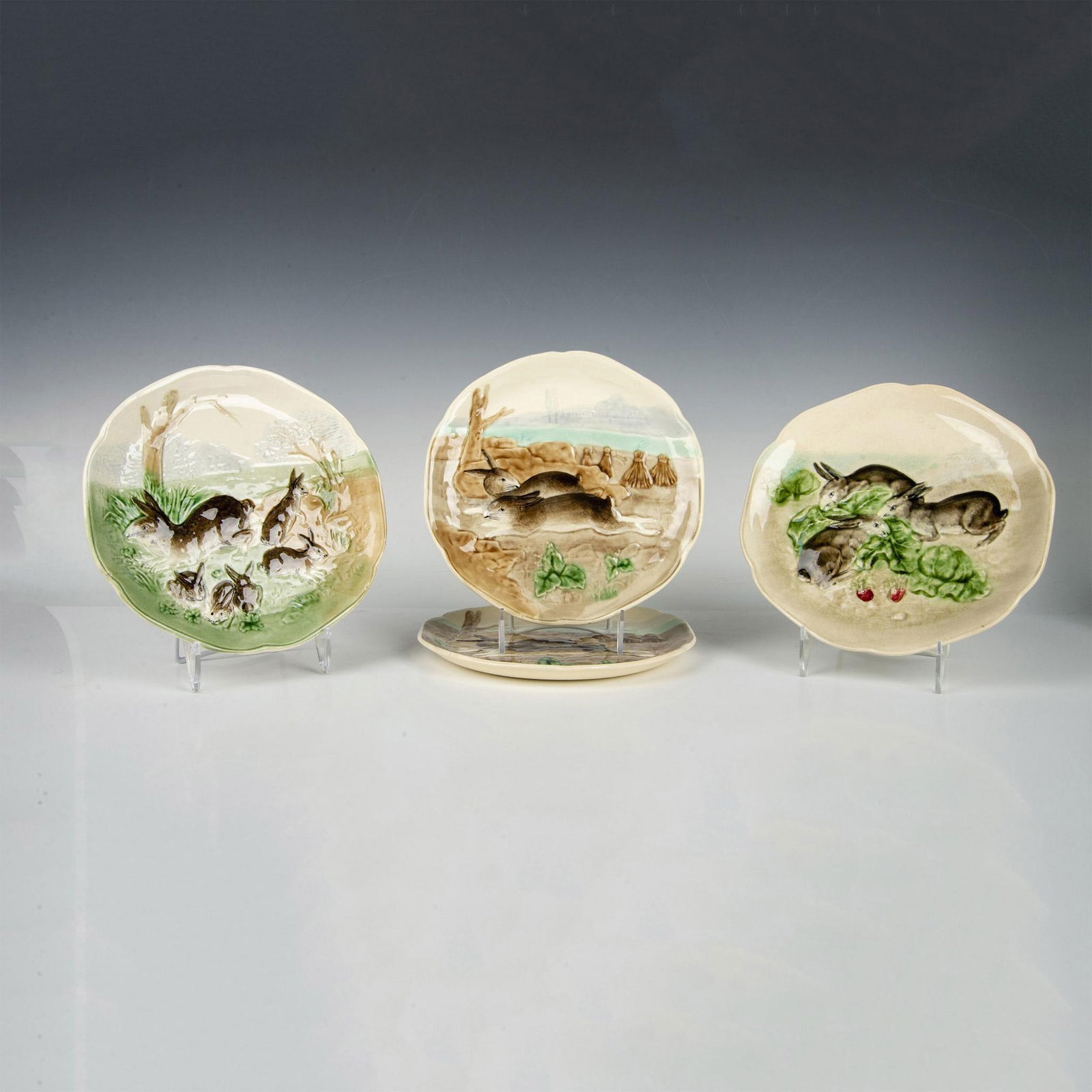 Vintage Higgins & Seiter Plates, Rabbits In The Garden (1 of 4)
