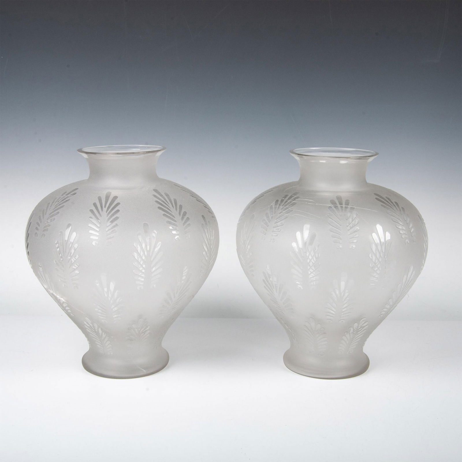 Pair of Rene Lalique Frosted and Clear Glass Leaf Vases (1 of 8)