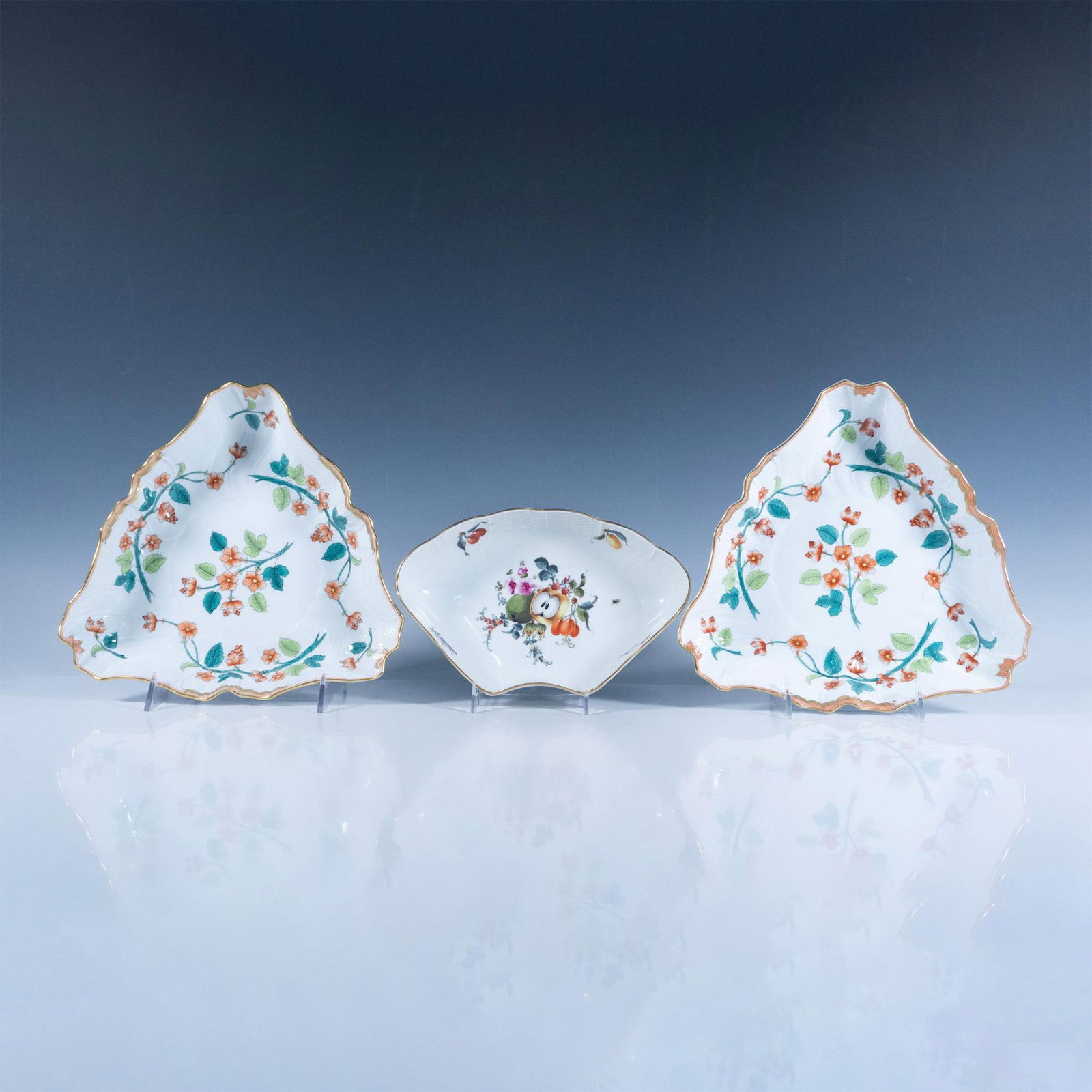 3pc Herend Porcelain Serving Dishes with Floral Motif (1 of 5)