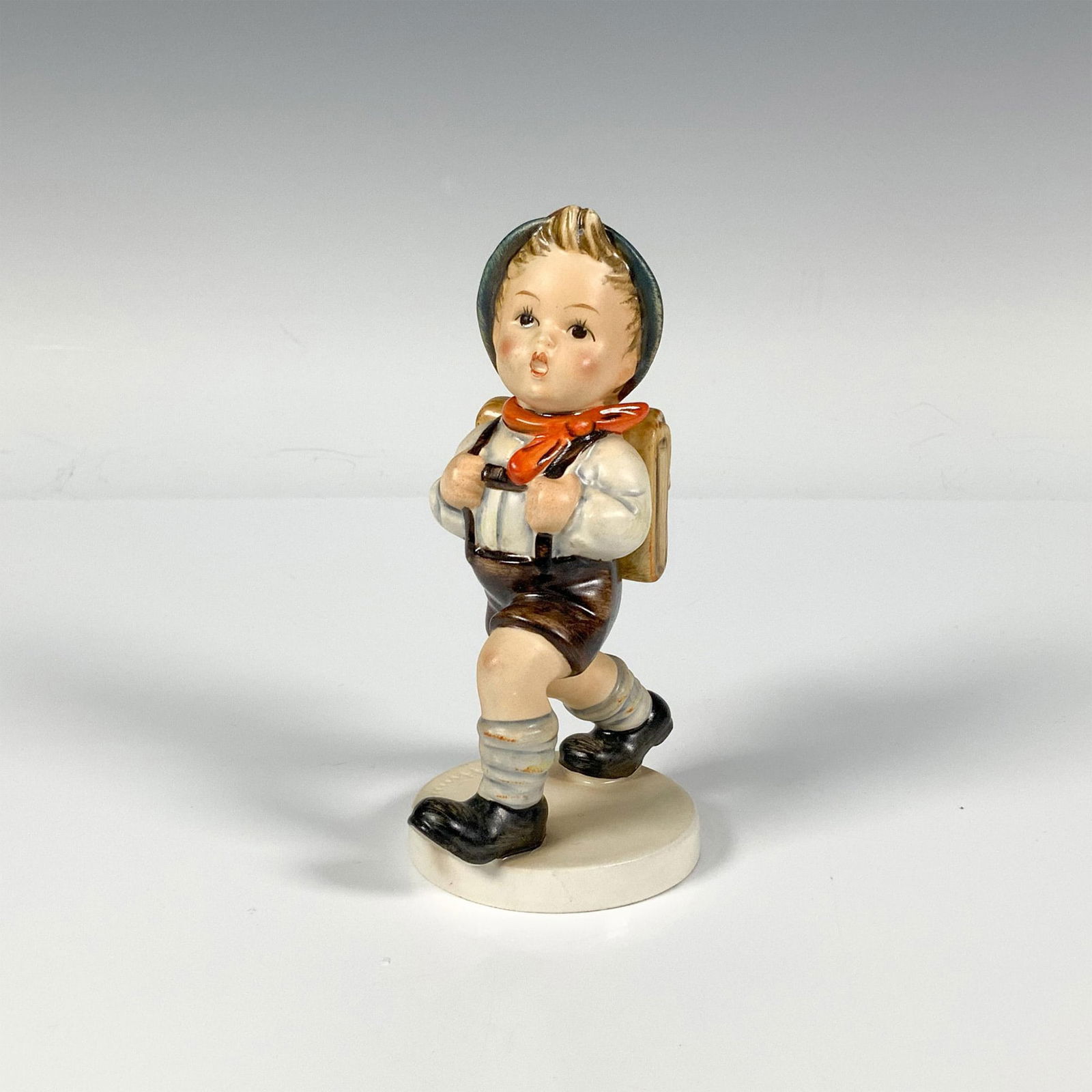 Goebel Hummel Porcelain Figurine, School Boy HUM82 (1 of 3)