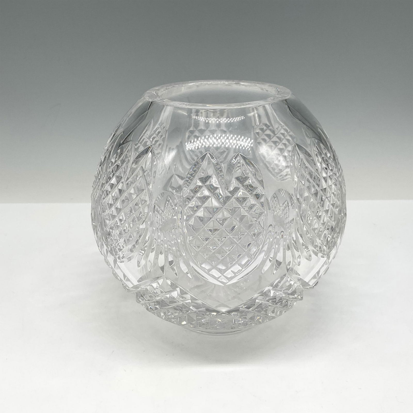 Waterford Crystal Wedding Heirloom Globe Vase (1 of 3)