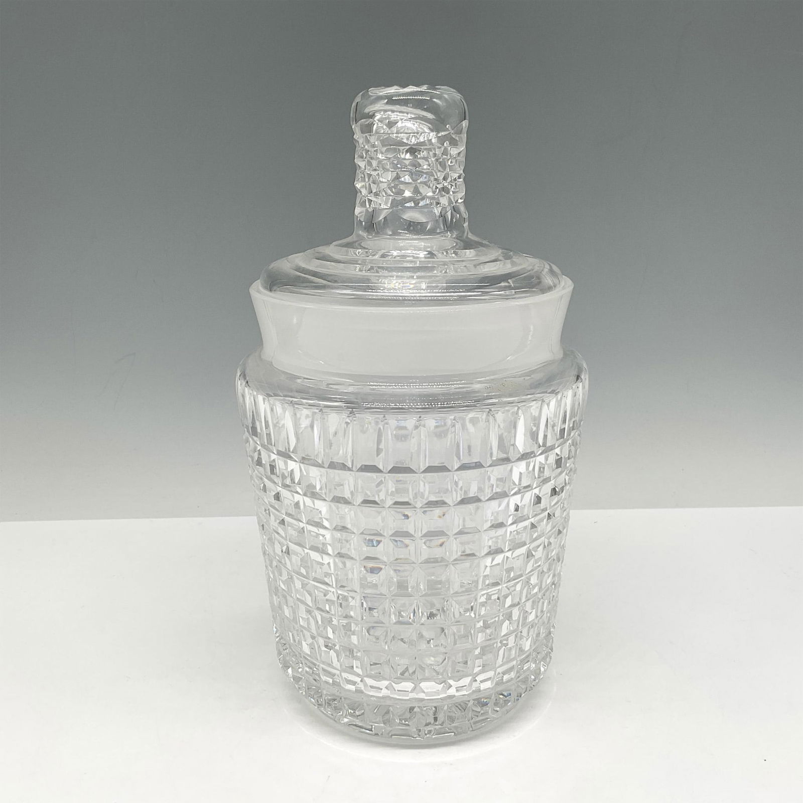 Waterford Crystal Biscuit Barrel Jar with Lid (1 of 3)