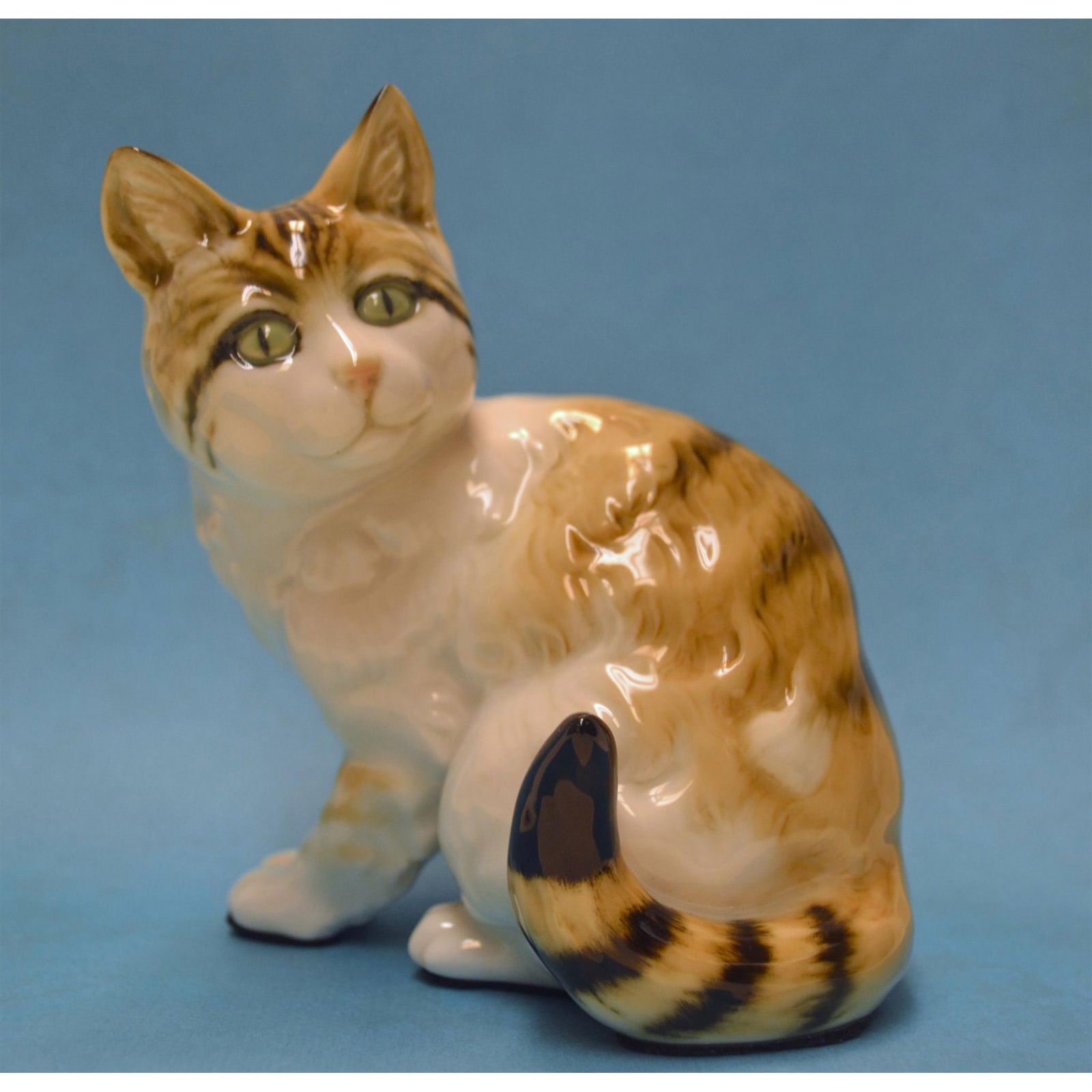 Hutschenreuther Porcelain Cat, Sitting Figurine (1 of 5)