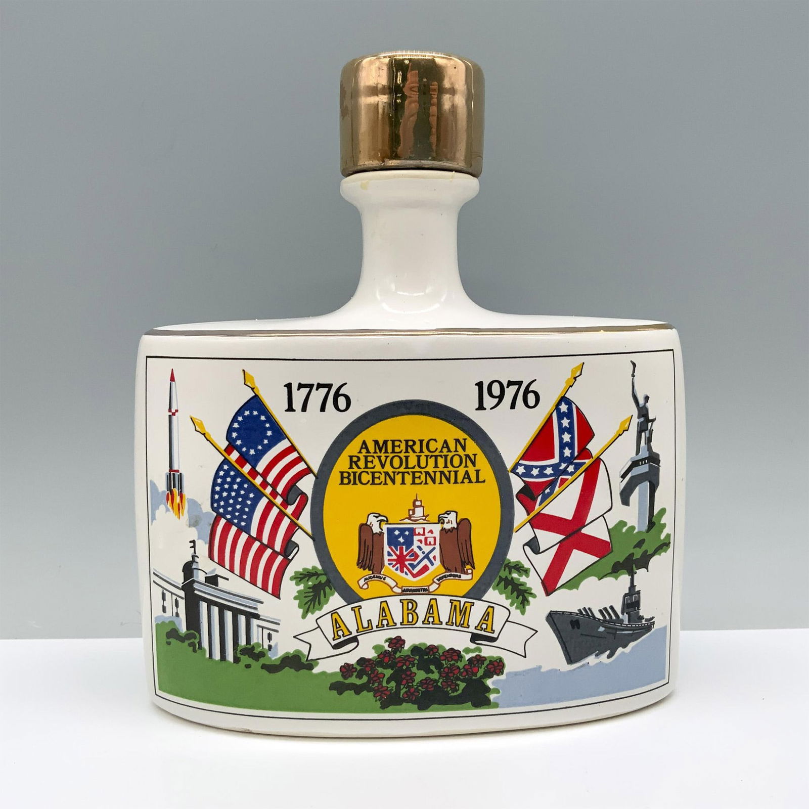 Heritage China Decanter, American Revolution Bicentennial (1 of 3)