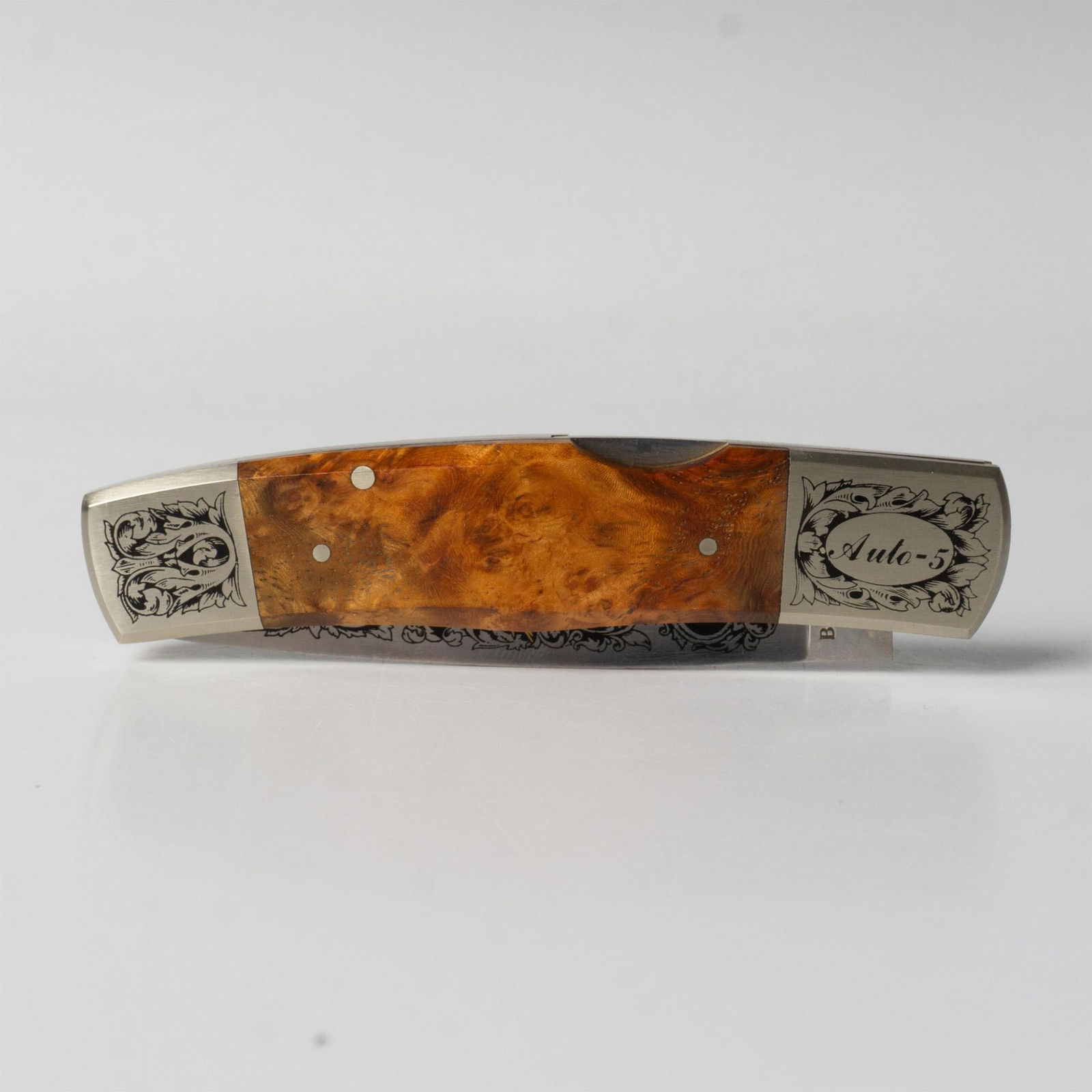 Browning Knives Auto-5 Gold Classic Lockback (1 of 5)