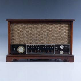 Vintage Zenith Radio Model S-58040