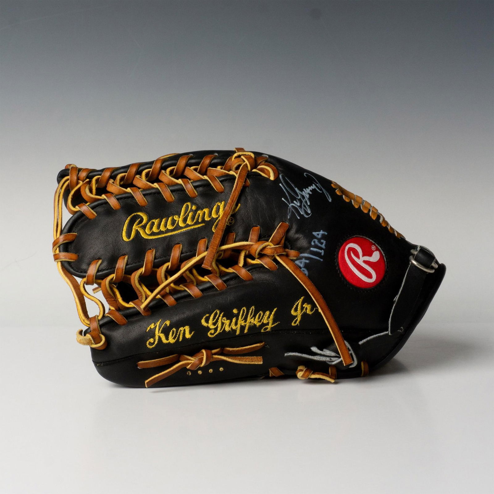 Ken Griffey Jr. Autographed Rawlings Baseball Glove (1 of 8)