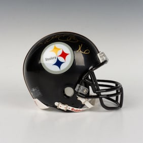 Jerome Bettis Autographed Pittsburgh Steelers Mini Helmet