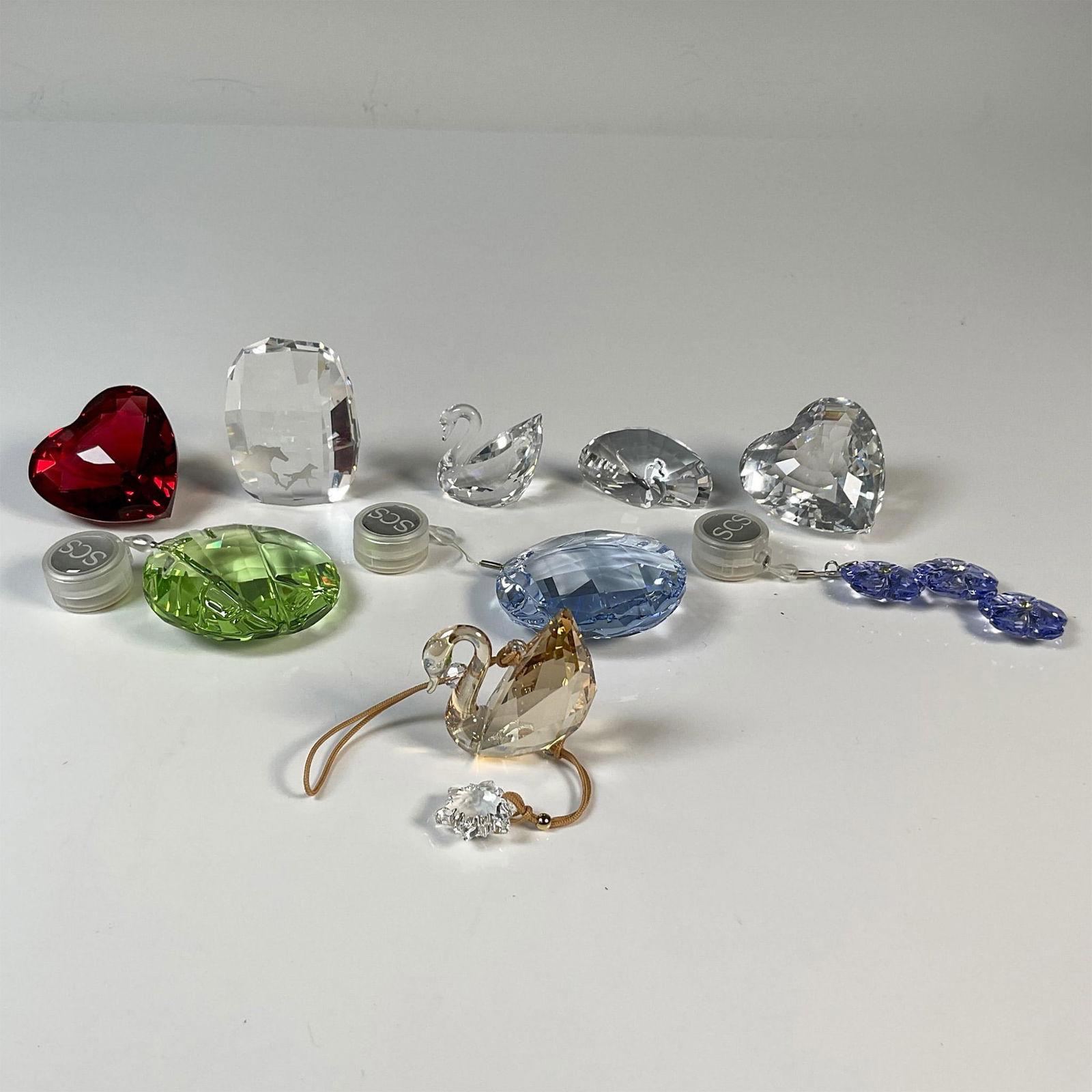 9pc Swarovski Crystal SCS Gifts and Paperweights (1 of 3)