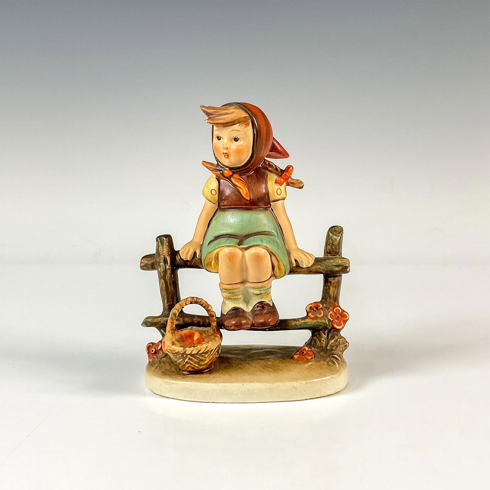 Goebel Hummel Porcelain Figurine, Just Resting (1 of 4)