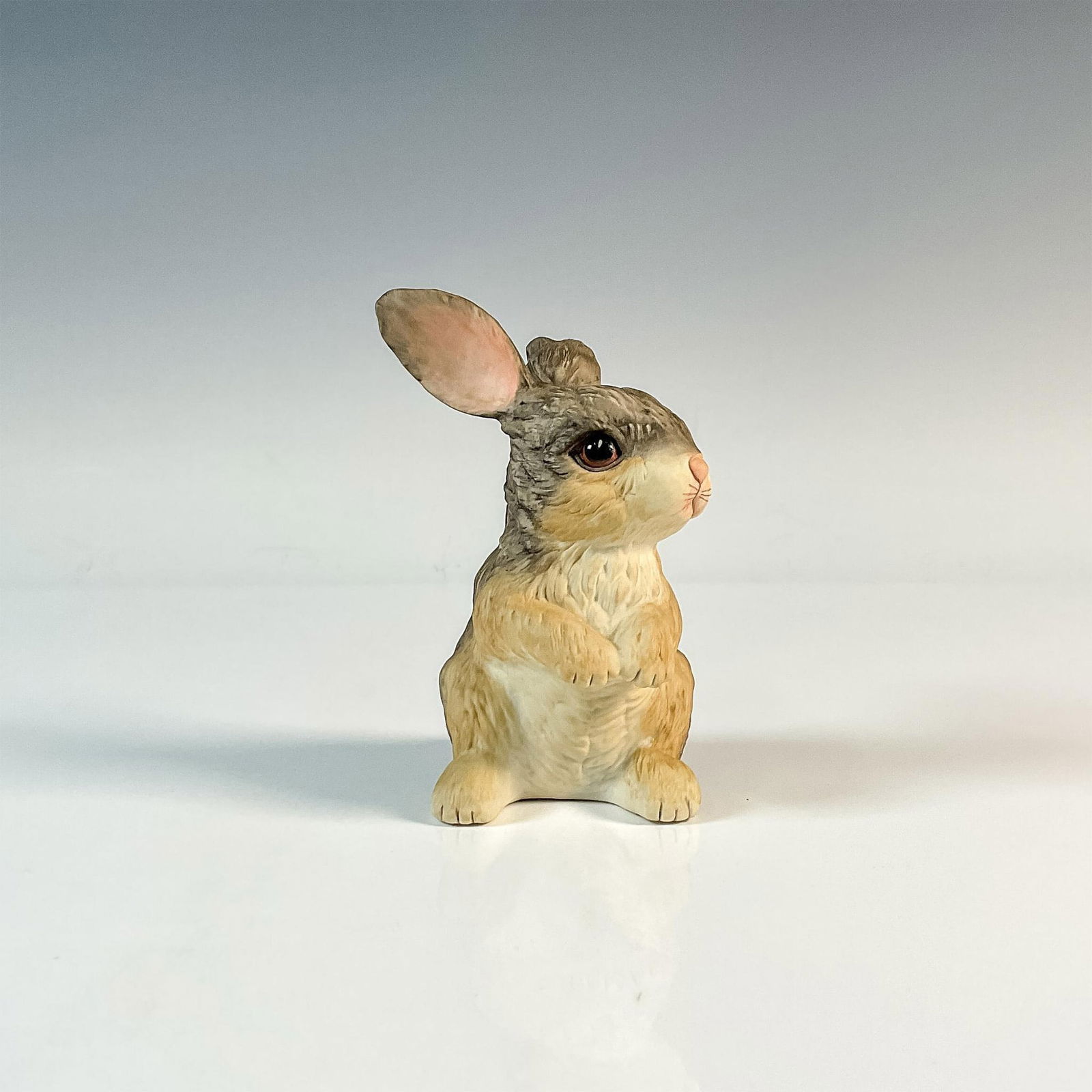 Boehm Porcelain Figurine, Sitting Rabbit 400-86 (1 of 4)