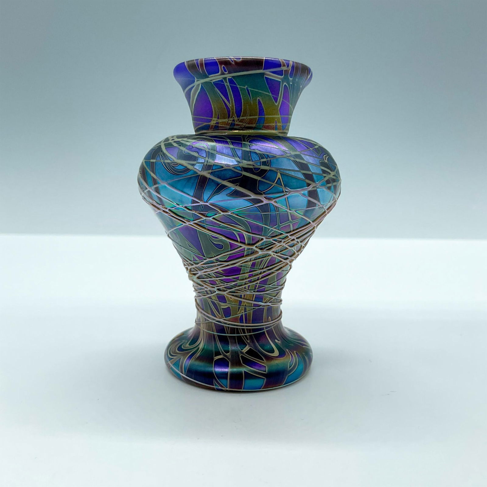Mark Cantor for Lundberg Studios, Threaded Mini Vase (1 of 3)