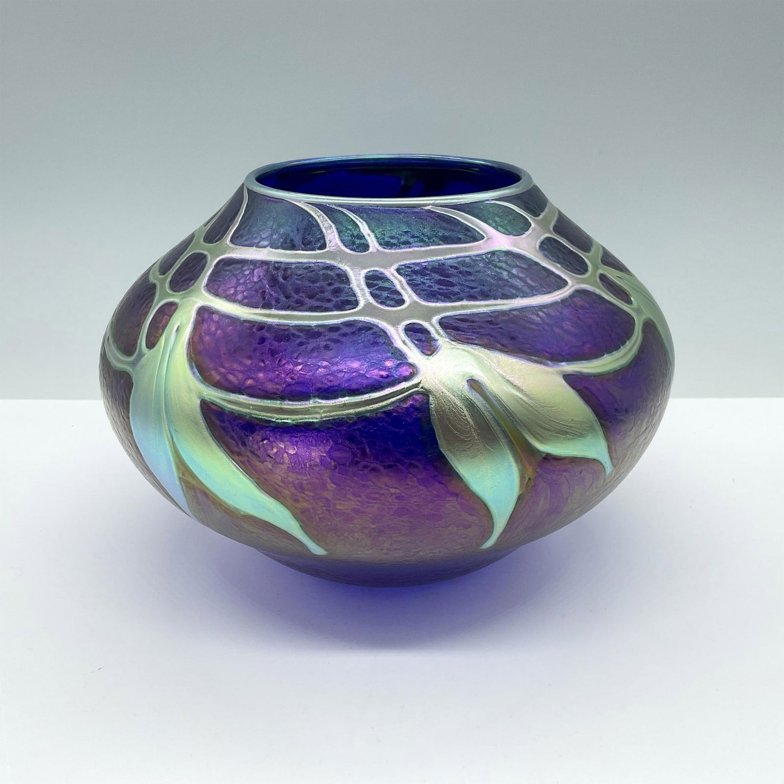 Charles Lotton Art Glass Iridescent Vase (1 of 5)